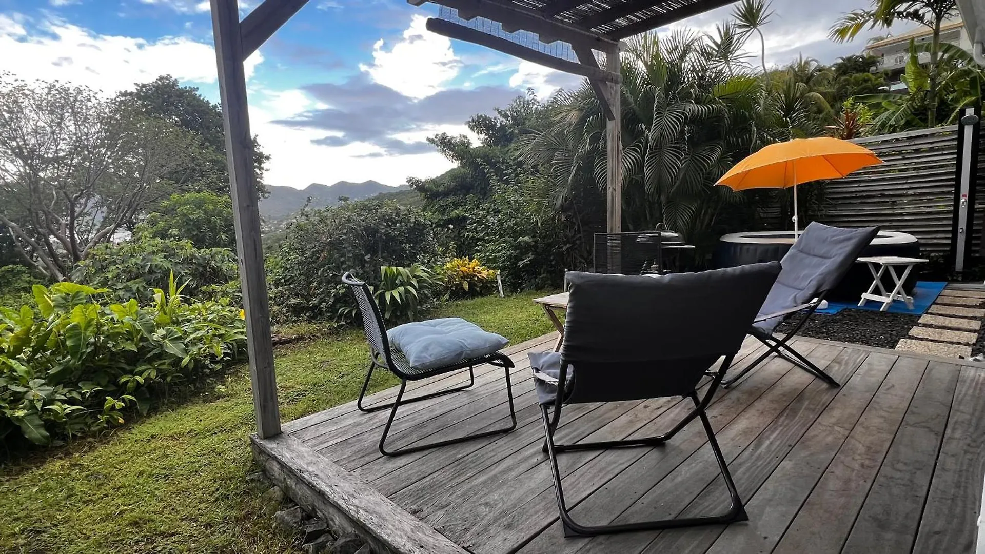 Pavillon Ti Gemme Le Diamant Villa 0*,  Martinique